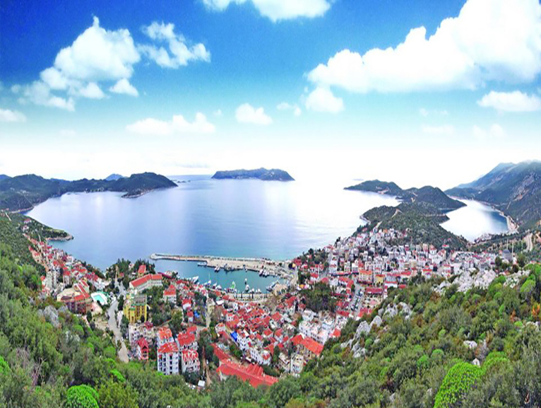 KA� VE KALKAN'DA TUR�ZM D�N���YOR!